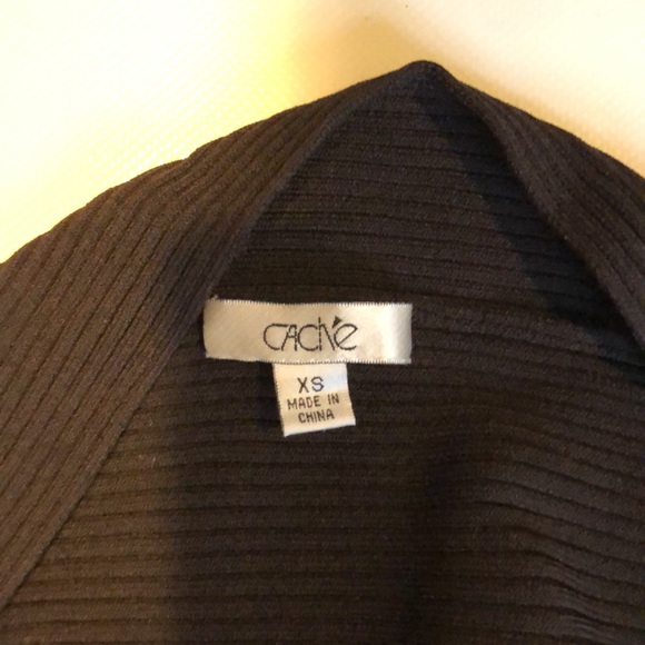 COPY - Caché brown top. - Picture 6 of 8